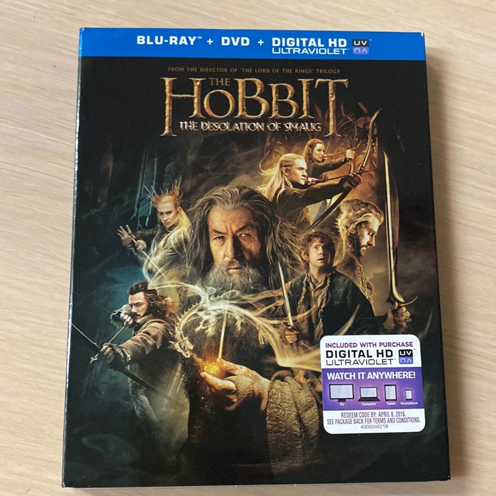 The Hobbit. The Desolation of Smaug Blu Ray/Dvd/ Digital HD Brand new